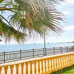 Apartamento La Manga, Urbanizacion Oasis * La Manga del Mar Menor