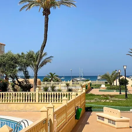 Apartamento La Manga, Urbanizacion Oasis 아파트 라망가델마르메노