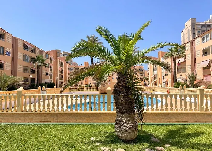 Apartamento La Manga, Urbanizacion Oasis Apartment *